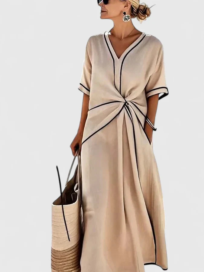 Elegancka letnia sukienka w pionowe paski – lekka i przewiewna 3