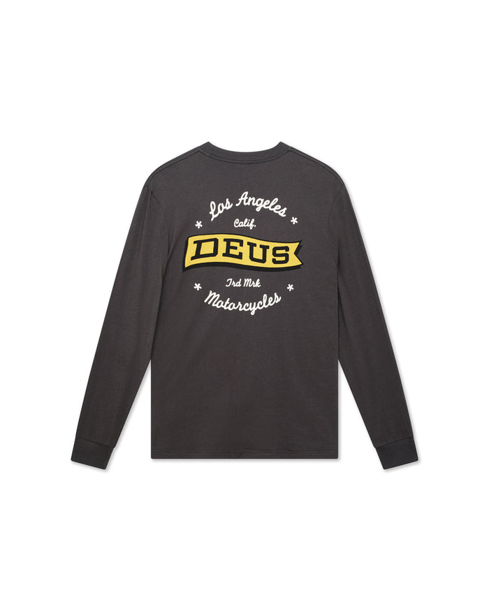 Momento Ls Tee - Anthracite, view 2|Model