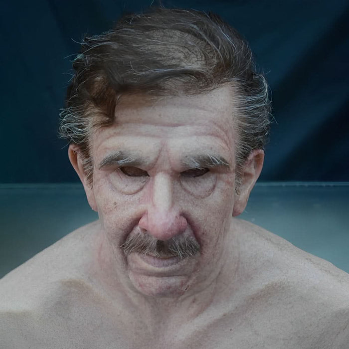 Black-haired old man