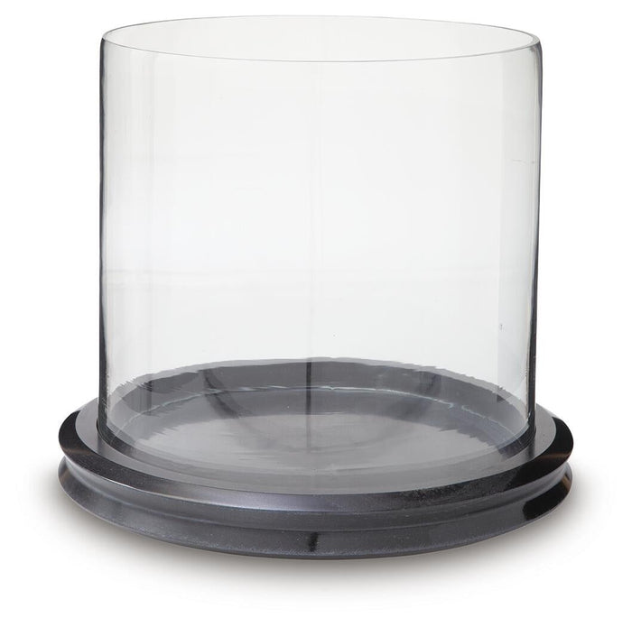 Saskia Candle Holder