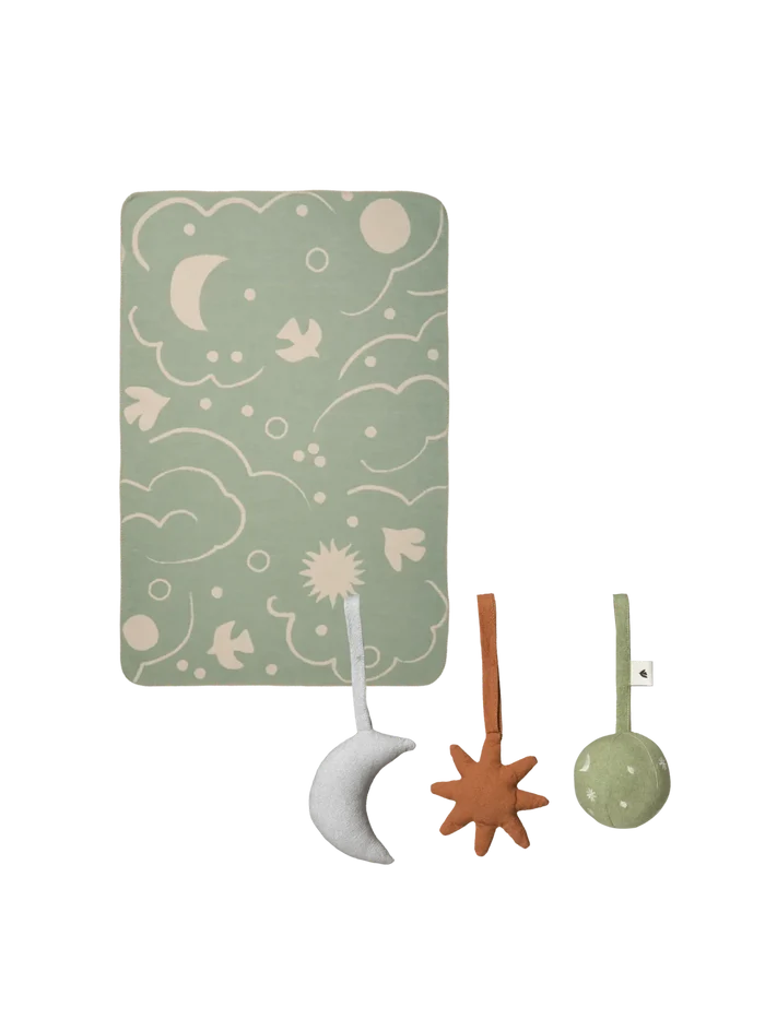 Skye Blanket & Baby Toys Gift Set